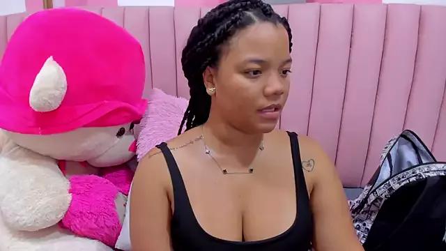 ISABELLA_020 from StripChat is Freechat