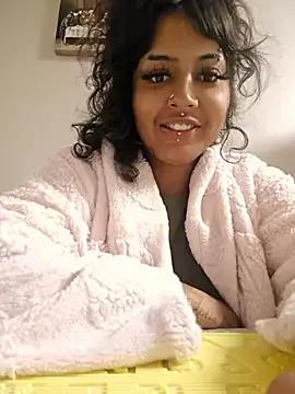 IslandBarbie from StripChat is Freechat