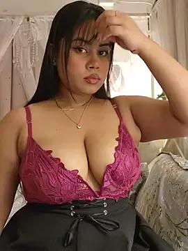 Girls free live sex cams: Check out the satisfaction of typing and cam2cam with our sensual livestreamers, who will teach you all about temptation and desires with their smoking hot physiques.
