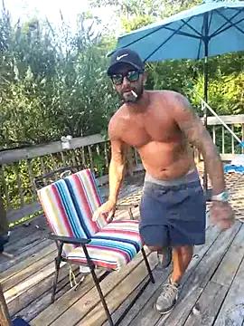Itzmeebaby from StripChat is Freechat