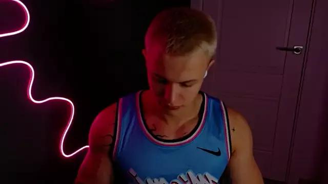 James__Noah from StripChat is Freechat