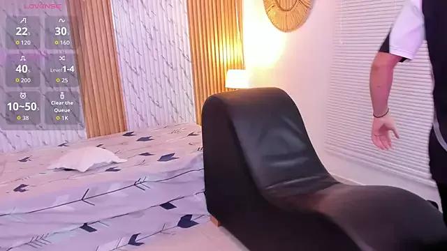 james_jonnes from StripChat is Freechat