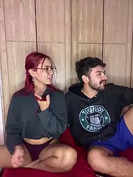JamesAndVelveet from StripChat is Freechat