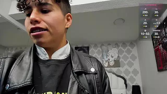 JamessTaylor_ from StripChat is Freechat
