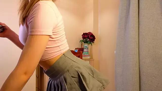 JanelAkerley from StripChat is Freechat