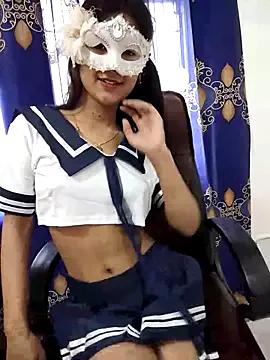 Photos of Jasmine18 from StripChat is Freechat