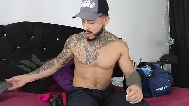 Girls free live sex cams: Check out the satisfaction of typing and cam2cam with our sensual livestreamers, who will teach you all about temptation and desires with their smoking hot physiques.