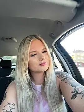 Photos of josefine_svensson__02 from StripChat is Freechat