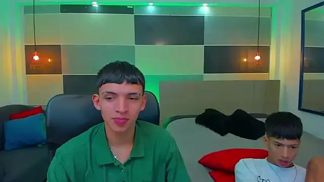 Photos of Juan_Nd_Steven from StripChat is Freechat