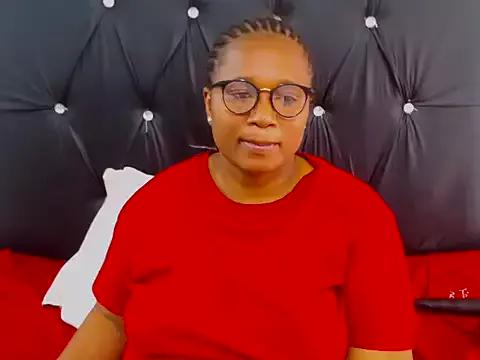 JUICEYLIPS333 from StripChat is Freechat