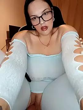 JUJUICY- from StripChat is Freechat