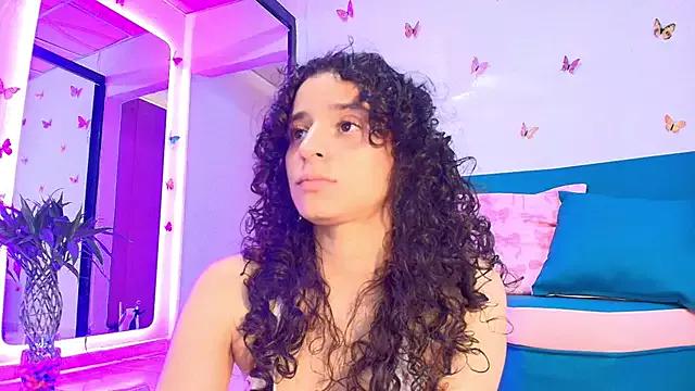 Juliet_1_ from StripChat is Freechat