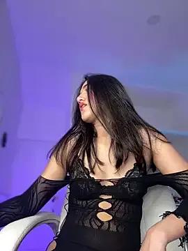 julieta_jhonss from StripChat is Freechat