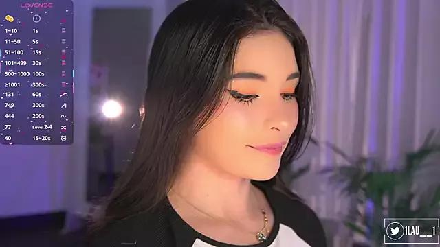 Photos of Just__dani from StripChat is Freechat