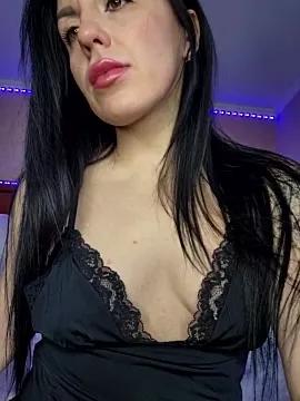Freechat chubby sluts: Vitalize your senses with our specialised entertainers, who make talking adorable and freaky at the same time.