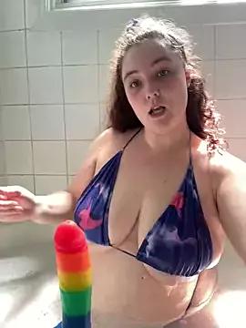 Kallmekate from StripChat is Freechat