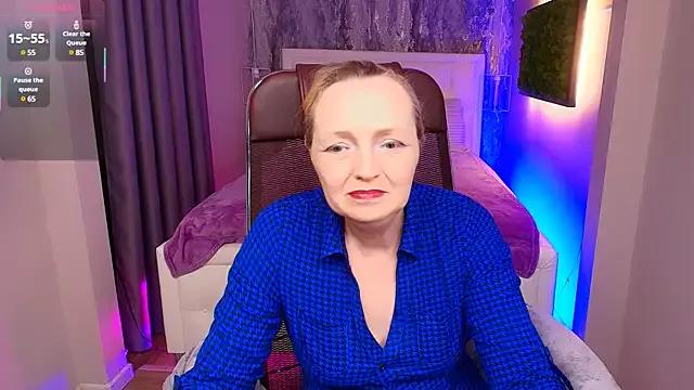 Karen_Villis from StripChat is Freechat