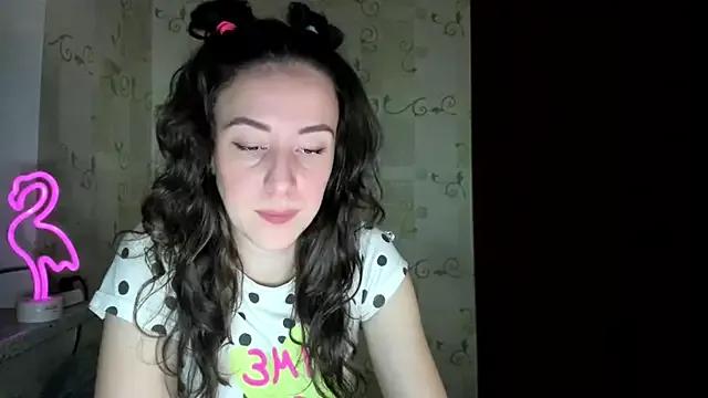 Karina_sunny from StripChat is Freechat