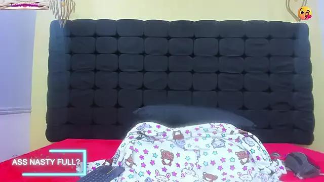 Karol-Fulldirty from StripChat is Freechat