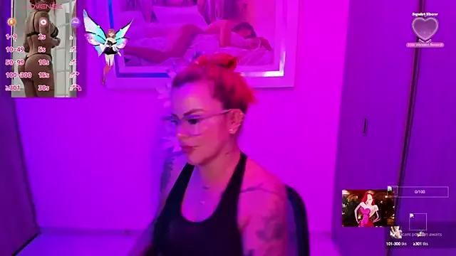 KAROL_MILF from StripChat is Freechat