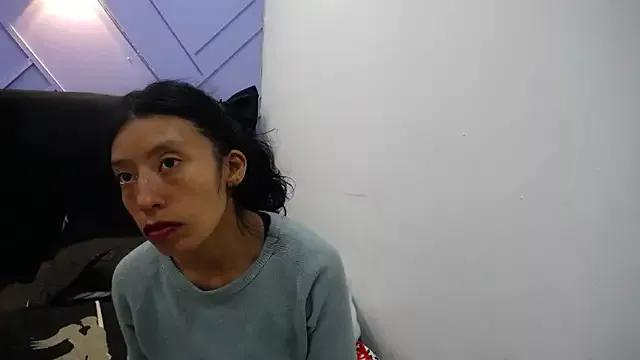 karolinee_66_ from StripChat is Freechat