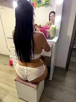 kataColombia from StripChat is Freechat