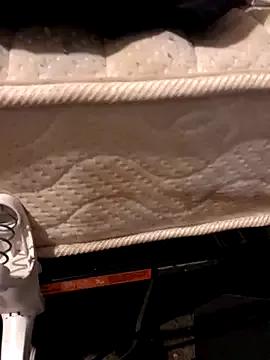 KAYLAHJADE from StripChat is Freechat