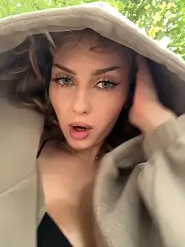 KellyKeler from StripChat is Freechat