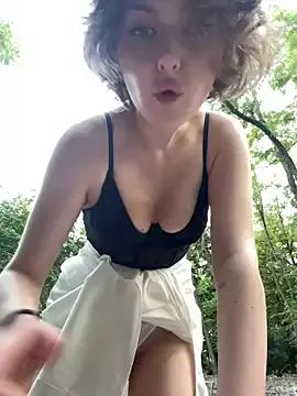 Photos of KellyKeler from StripChat is Freechat