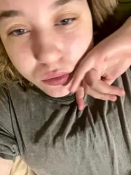 Kemeli008 from StripChat is Freechat