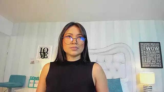 KendallFoster from StripChat is Freechat