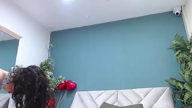 KendraaSimons from StripChat is Freechat