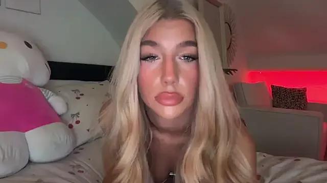 Photos of KENNIEXROSE from StripChat is Freechat