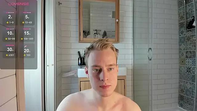 Kevin_Young_Cat from StripChat is Freechat