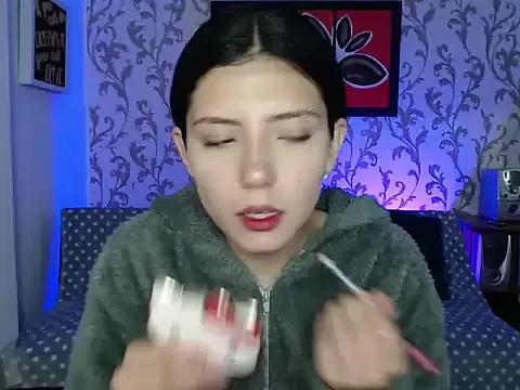 Khatalynna_Love from StripChat is Freechat
