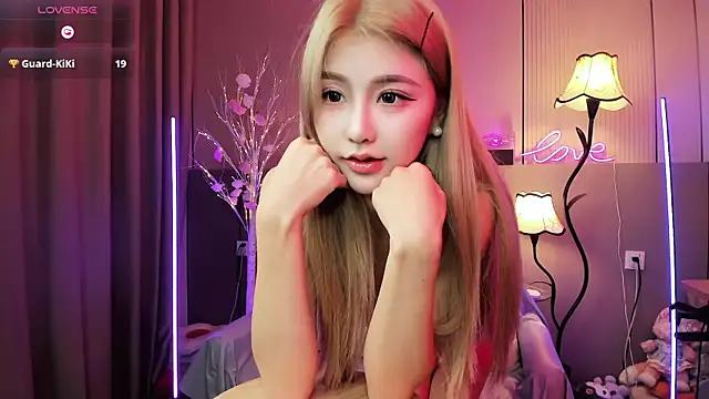 Girls free live sex cams: Check out the satisfaction of typing and cam2cam with our sensual livestreamers, who will teach you all about temptation and desires with their smoking hot physiques.