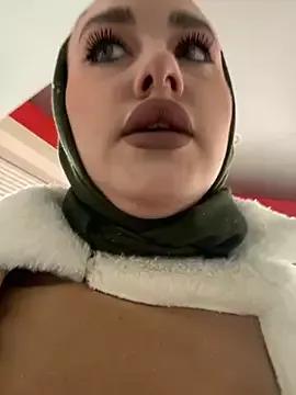 KiraSunshine from StripChat is Freechat