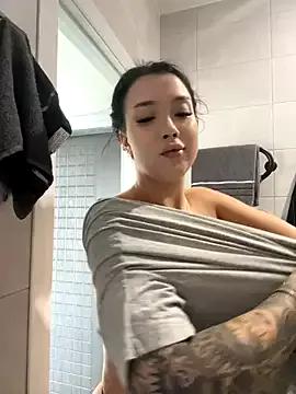 kiss_Lissa from StripChat is Freechat