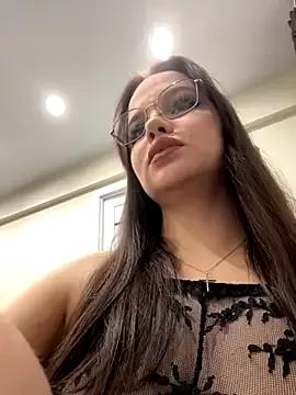 KissMeSasha from StripChat is Freechat