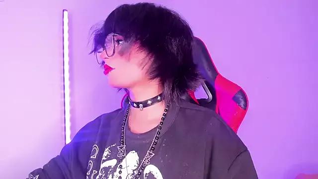 Kitty_Gang from StripChat is Freechat