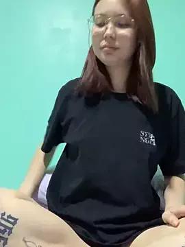 KittyK_at from StripChat is Freechat