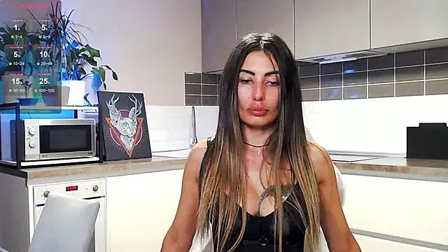 KittySalma from StripChat is Freechat