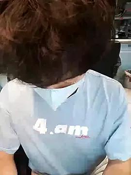kiwibridy2 from StripChat is Freechat