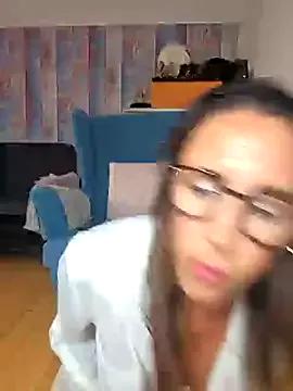 Girls free live sex cams: Check out the satisfaction of typing and cam2cam with our sensual livestreamers, who will teach you all about temptation and desires with their smoking hot physiques.
