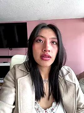 KloePink_ from StripChat is Freechat
