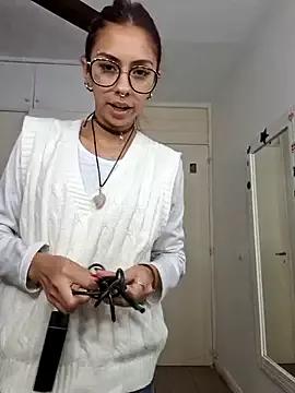 Photos of Kristal-Ambar from StripChat is Freechat