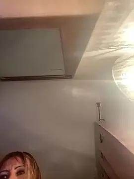 KristalJem from StripChat is Freechat