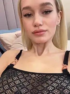 Spur your dreams, talk and cam2cam with smoking hot bigclit and assplay freechat cam hosts. Our picks of naughty trimmed-white, strapon & cheapest-privates-white live cams will incite your thirst. Discover their live productions here for free!