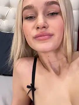 Spur your dreams, talk and cam2cam with smoking hot bigclit and assplay freechat cam hosts. Our picks of naughty trimmed-white, strapon & cheapest-privates-white live cams will incite your thirst. Discover their live productions here for free!