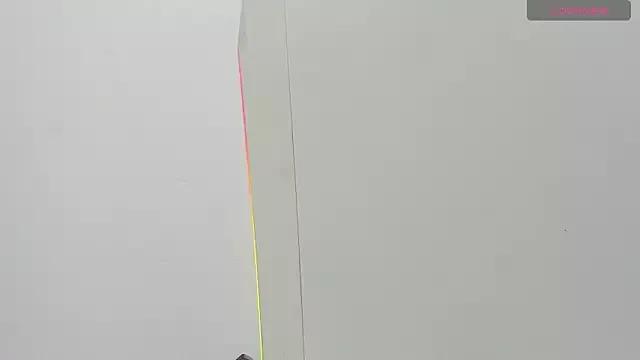 krystalcatro from StripChat is Freechat